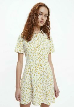 Calvin Klein Jeans SHORT SLEEVE - Robe Chemise - Floral Aop Bright White Yellow