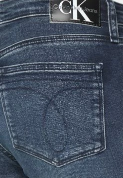 Calvin Klein Jeans MID RISE ANKLE - Jeans Skinny - Denim Dark -Calvin Klein Elegant Magasin 073b2f932a7b4e5db979c472cefb512b