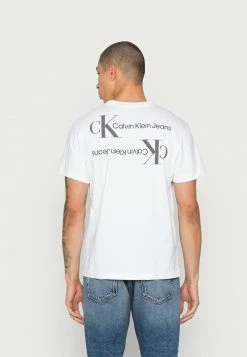 Calvin Klein Jeans URBAN BACK GRAPHIC TEE UNISEX - T-shirt Imprimé - Bright White -Calvin Klein Elegant Magasin 0c16ec260df4417184e70b8ec217b3c8