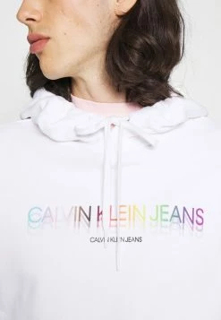 Calvin Klein Jeans PRIDE GRAPHIC HOOKUP HOODIE UNISEX - Sweatshirt - Bright White -Calvin Klein Elegant Magasin 0e684b050d084ef9adb074e9958002fd