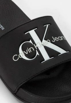 Calvin Klein Jeans Sandales De Bain - Black -Calvin Klein Elegant Magasin 0f574ed5d7d7482588533fe204e670e8