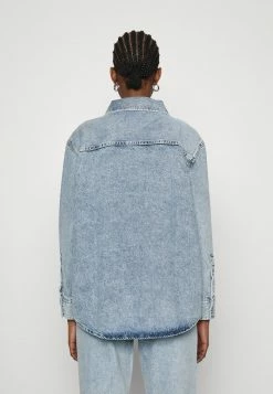 Calvin Klein Jeans SHIRT - Chemisier - Denim Light 7 Calvin Klein Jeans SHIRT - Chemisier - Denim Light -Calvin Klein Elegant Magasin 0fb2b2a2505e4d67b253921b6a2c9920