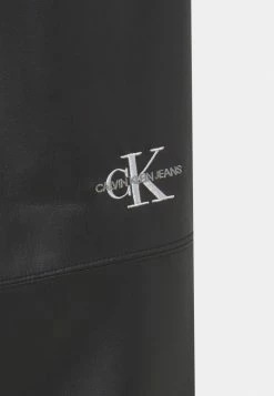 Calvin Klein Jeans Pantalon Classique - Black 5 Calvin Klein Jeans Pantalon Classique - Black -Calvin Klein Elegant Magasin 0fe6a0da0a6b4a54a86996b366226d66