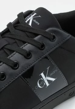 Calvin Klein Jeans CLASSIC CUPSOLE - Baskets Basses - Triple Black -Calvin Klein Elegant Magasin 102f193f27f54f068110b316b0a85cc3