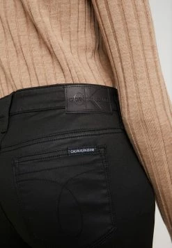 Calvin Klein Jeans SUPER SKINNY - Jeans Skinny - Black Coated Denim 9 Calvin Klein Jeans SUPER SKINNY - Jeans Skinny - Black Coated Denim -Calvin Klein Elegant Magasin 106f920d70d14850a3cedb0717b8afb9