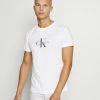 Calvin Klein Jeans ARCHIVAL MONOGRAM TEE UNISEX - T-shirt Imprimé - Bright White/black Olive