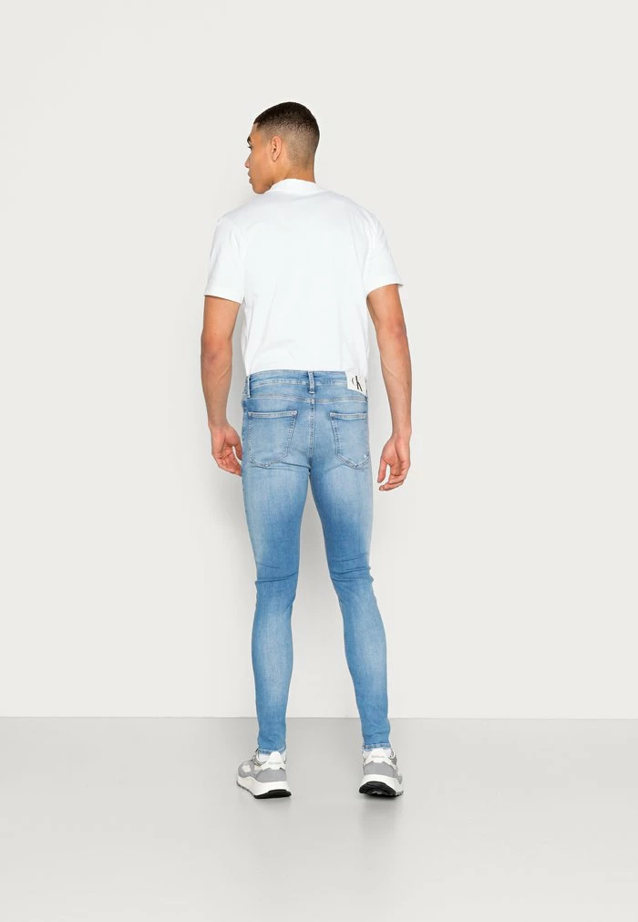 Calvin Klein Jeans SUPER SKINNY - Jeans Skinny - Denim Medium 3 Calvin Klein Jeans SUPER SKINNY - Jeans Skinny - Denim Medium – Image 3