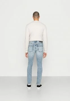 Calvin Klein Jeans SKINNY - Jeans Skinny - Denim Medium -Calvin Klein Elegant Magasin 15c3ce3023794456aa5b8eb7b23b5924