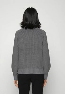 Calvin Klein Jeans TWO TONE MONOGRAM LOOSE - Pullover - Fossil Grey 8 Calvin Klein Jeans TWO TONE MONOGRAM LOOSE - Pullover - Fossil Grey -Calvin Klein Elegant Magasin 178af4fffe1d453c9b7dffd47ab302d6