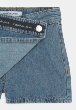 Calvin Klein Jeans LOGO TAPE SKORT - Short En Jean - Denim Medium 6 Calvin Klein Jeans LOGO TAPE SKORT - Short En Jean - Denim Medium -Calvin Klein Elegant Magasin 181df231aa6f435b944fbaa0ad6c1f00