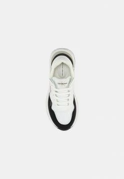 Calvin Klein Jeans Baskets Basses - Black/grey/white -Calvin Klein Elegant Magasin 18b7ab0e63fb475a957739c264067251
