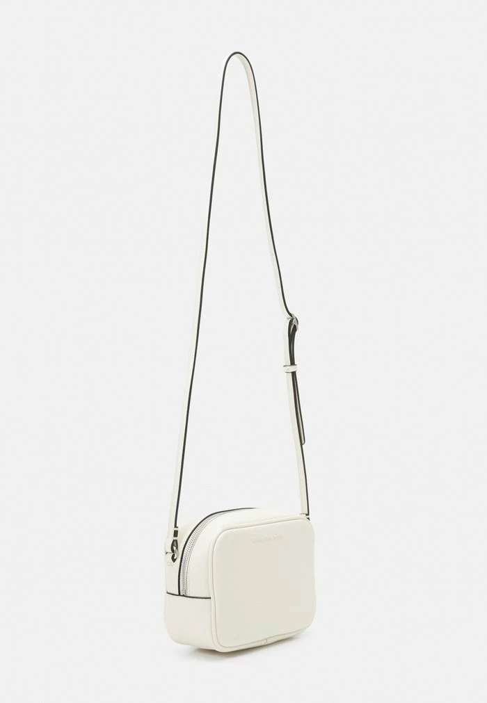 Calvin Klein Jeans SCULPTED MONO - Sacoche D'appareil Photo - Tofu 2 Calvin Klein Jeans SCULPTED MONO - Sacoche D'appareil Photo - Tofu – Image 2