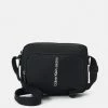 Calvin Klein Jeans SPORT ESSENTIALS CAM UNISEX - Sac Bandoulière - Black
