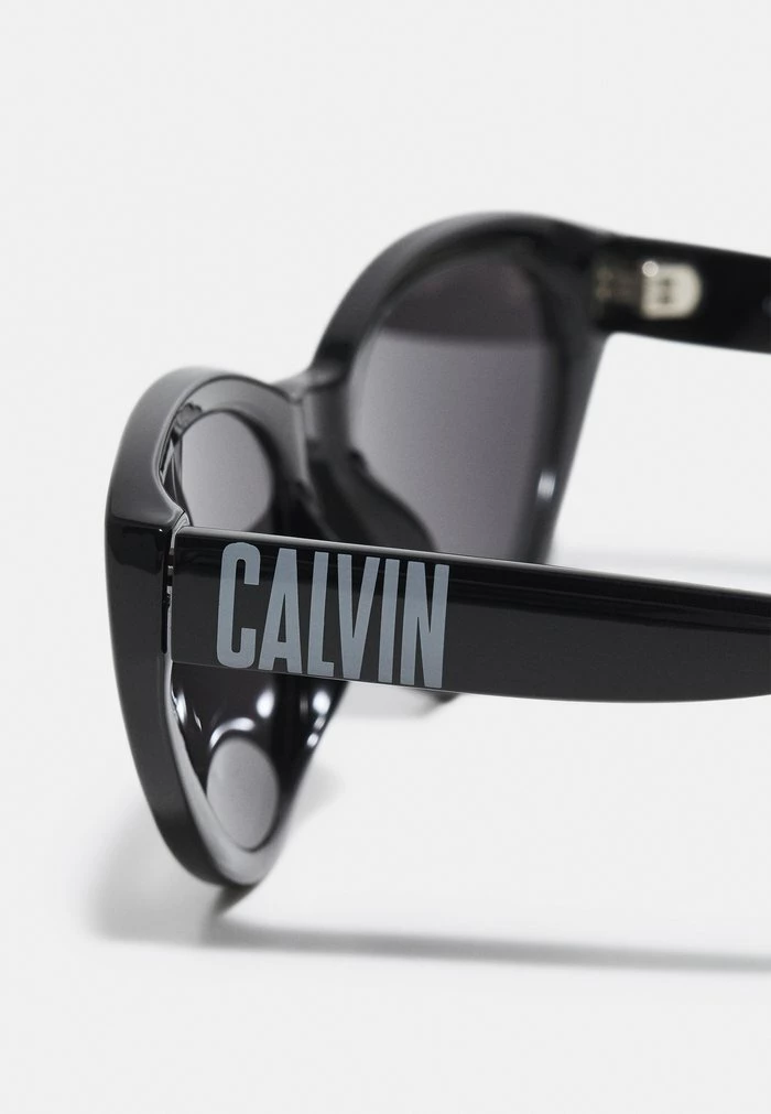 Calvin Klein Jeans Lunettes De Soleil - Black 5 Calvin Klein Jeans Lunettes De Soleil - Black – Image 5