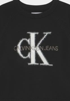 Calvin Klein Jeans MONOGRAM LOGO - Pullover - Black 5 Calvin Klein Jeans MONOGRAM LOGO - Pullover - Black -Calvin Klein Elegant Magasin 1b80b4bc9c2c41a0a7b3760b6a57da61