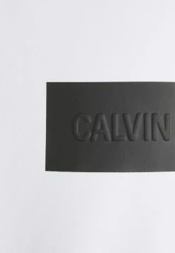 Calvin Klein Jeans BLOCKING LOGO CREW NECK - Sweatshirt - White -Calvin Klein Elegant Magasin 1c4c4c49c6a24b409a90538fbee7ed1e