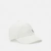 Calvin Klein Jeans PERFORATED LOGO BASEBALL UNISEX - Casquette - Bright White