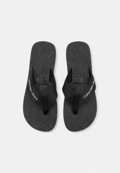 Calvin Klein Jeans Tongs - Black 9 Calvin Klein Jeans Tongs - Black -Calvin Klein Elegant Magasin 22169a1318ef43709220f9f0bed2a13a