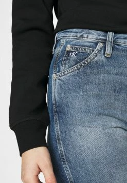 Calvin Klein Jeans HIGH RISE STRAIGHT ANKLE - Jean Boyfriend - Light Blue Utility 9 Calvin Klein Jeans HIGH RISE STRAIGHT ANKLE - Jean Boyfriend - Light Blue Utility -Calvin Klein Elegant Magasin 236b47ae56f34e18a6885ebb243064a7