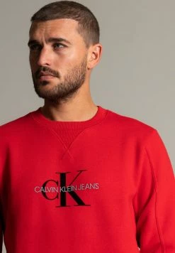 Calvin Klein Jeans ARCHIVAL MONOGRAM FLOCK CN - Sweatshirt - Red -Calvin Klein Elegant Magasin 260e470e3ccb4f658705ec0faec08edc