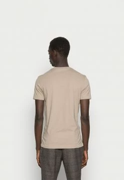 Calvin Klein Jeans SEASONAL MONOGRAM TEE - T-shirt Imprimé - Crockery/black Olive -Calvin Klein Elegant Magasin 2c4ac6a53a2e4f7184cf23a9fca29dec