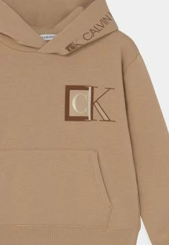 Calvin Klein Jeans MONOGRAM BLOCK LOGO HOODIE - Sweatshirt - Summer Stone -Calvin Klein Elegant Magasin 2c85f19f54ff4ecbb8527ceebe1036ac