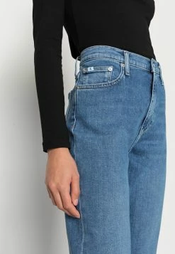 Calvin Klein Jeans MOM - Jean Boyfriend - Denim Medium 9 Calvin Klein Jeans MOM - Jean Boyfriend - Denim Medium -Calvin Klein Elegant Magasin 2d4ee3092fbe46729a5dab0120c434fc