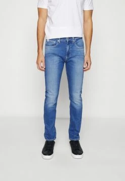 Calvin Klein Jeans SKINNY - Jeans Skinny - Denim Medium -Calvin Klein Elegant Magasin 2f0992df6b8945fcaaa873b20e7879ca