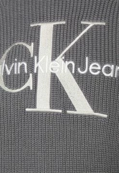 Calvin Klein Jeans TWO TONE MONOGRAM LOOSE - Pullover - Fossil Grey 11 Calvin Klein Jeans TWO TONE MONOGRAM LOOSE - Pullover - Fossil Grey -Calvin Klein Elegant Magasin 32a5160939d04d26a62fb690bf2fb029