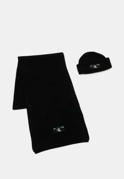 Calvin Klein Jeans DOCKER BEANIE & SCARF SET - Écharpe - Black