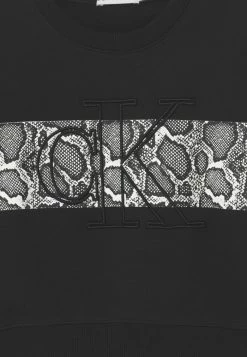 Calvin Klein Jeans REPTILE SKIN BLOCK - Sweatshirt - Black 5 Calvin Klein Jeans REPTILE SKIN BLOCK - Sweatshirt - Black -Calvin Klein Elegant Magasin 350c1d70267b4665af36cf12d2119a47