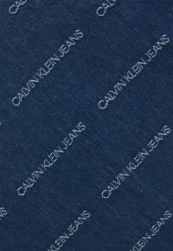 Calvin Klein Jeans LOGO BACKPACK UNISEX - Sac à Dos - Denim -Calvin Klein Elegant Magasin 36f75fd3935947038f8254301f245da8