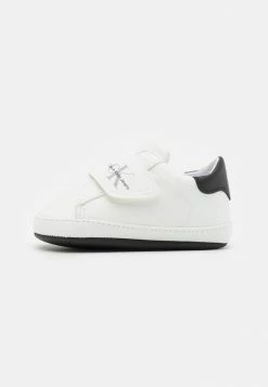 Calvin Klein Jeans UNISEX - Chaussons Pour Bébé - White/black