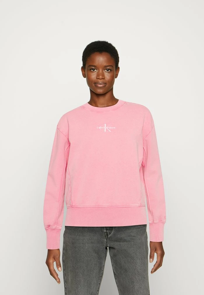 Calvin Klein Jeans MONOGRAM LOGO WASHED CREW NECK - Sweatshirt - Lipstick Pink 1 Calvin Klein Jeans MONOGRAM LOGO WASHED CREW NECK - Sweatshirt - Lipstick Pink