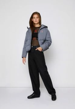 Calvin Klein Jeans FASHION BAGGY - Jean Boyfriend - Denim Black 10 Calvin Klein Jeans FASHION BAGGY - Jean Boyfriend - Denim Black -Calvin Klein Elegant Magasin 3f5b4693dc5249b287d43b812a5d2538