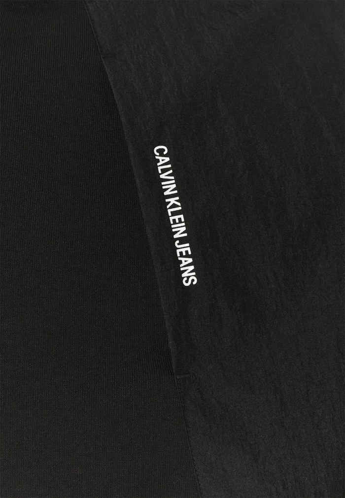 Calvin Klein Jeans BACK GRAPHIC MIXED ZIPTHROUGH UNISEX - Sweat à Capuche Zippé - Black 3 Calvin Klein Jeans BACK GRAPHIC MIXED ZIPTHROUGH UNISEX - Sweat à Capuche Zippé - Black â Image 3
