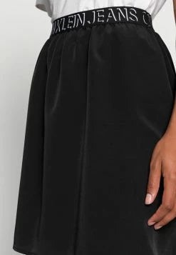 Calvin Klein Jeans LOGO WAISTBANDSKIRT - Minijupe - Black -Calvin Klein Elegant Magasin 420bc1013b9a42b3a77607e228b8946f