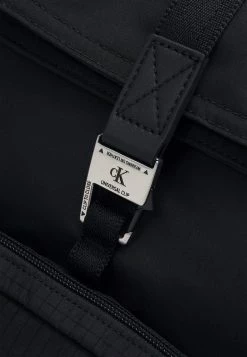Calvin Klein Jeans MIX FLAP UNISEX - Sac à Dos - Black -Calvin Klein Elegant Magasin 47303b19991c47298bf841e9d03d5ce2