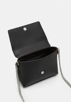 Calvin Klein Jeans SCULPTED PRINT SHOULDER BAG - Sac Bandoulière - Black -Calvin Klein Elegant Magasin 49c36a59cc3b44d7b59ac431efc90bbb