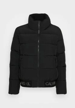 Calvin Klein Jeans LOGO HEM SHORT PUFFER JACKET - Veste D'hiver - Black -Calvin Klein Elegant Magasin 4b23fb1ac5f14050b6a3e2e5f7ef5042