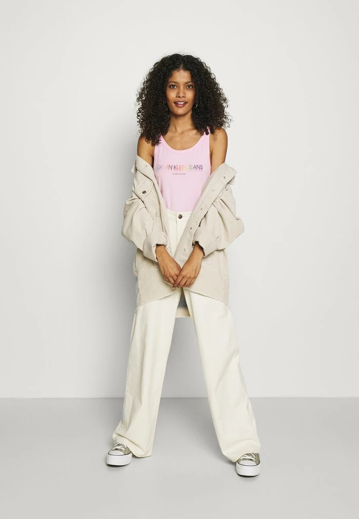 Calvin Klein Jeans PRIDE BODY - Débardeur - Sweet Lilac 2 Calvin Klein Jeans PRIDE BODY - Débardeur - Sweet Lilac – Image 2