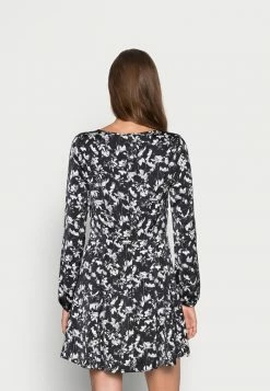 Calvin Klein Jeans EASY DAY DRESS - Robe De Jour - Black -Calvin Klein Elegant Magasin 500657144c7047c3ab1b8962b74f9c82