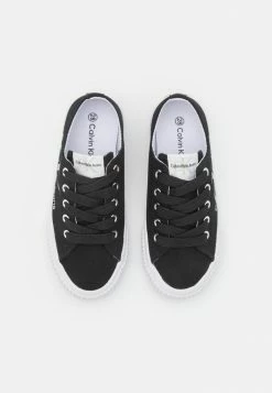 Calvin Klein Jeans UNISEX - Baskets Basses - Black 9 Calvin Klein Jeans UNISEX - Baskets Basses - Black -Calvin Klein Elegant Magasin 51cdf42d239942329a495e248cb9f7ab 1