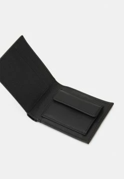 Calvin Klein Jeans MICRO PEBBLE BILLFOLD COIN - Portefeuille - Black 6 Calvin Klein Jeans MICRO PEBBLE BILLFOLD COIN - Portefeuille - Black -Calvin Klein Elegant Magasin 542eb21518c04fffbae9b8dd958c6d71