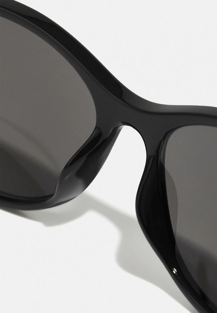 Calvin Klein Jeans Lunettes De Soleil - Black 5 Calvin Klein Jeans Lunettes De Soleil - Black – Image 5