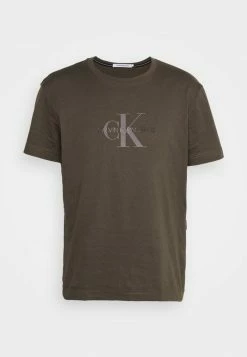Calvin Klein Jeans ARCHIVAL MONOGRAM TEE UNISEX - T-shirt Imprimé - Black Olive/crockery 10 Calvin Klein Jeans ARCHIVAL MONOGRAM TEE UNISEX - T-shirt Imprimé - Black Olive/crockery -Calvin Klein Elegant Magasin 55d023f2179244e3badcd3dea617d642