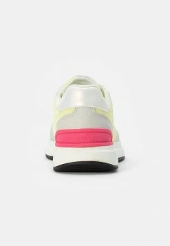 Calvin Klein Jeans Baskets Basses - Ice/lime 8 Calvin Klein Jeans Baskets Basses - Ice/lime -Calvin Klein Elegant Magasin 57ff3fbc7ce24e96b420baaee4046c9f