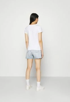 Calvin Klein Jeans MONOGRAM TEE - T-shirt Imprimé - White 8 Calvin Klein Jeans MONOGRAM TEE - T-shirt Imprimé - White -Calvin Klein Elegant Magasin 5c00fac09e2f4905bd001a68da88ee98