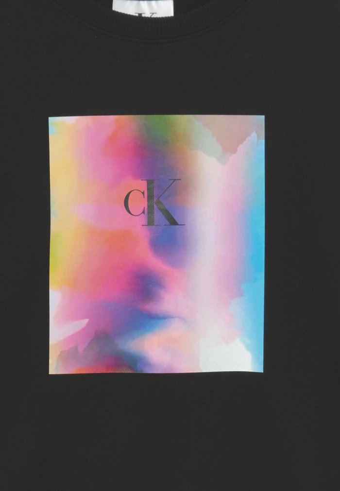 Calvin Klein Jeans PRIDE RELAXED GRAPHIC UNISEX - Sweatshirt - Black 3 Calvin Klein Jeans PRIDE RELAXED GRAPHIC UNISEX - Sweatshirt - Black – Image 3