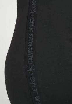 Calvin Klein Jeans LOGO RACER BACK DRESS - Robe En Jersey - Black -Calvin Klein Elegant Magasin 5f5960ed0a4448b797f41089ff025e2a